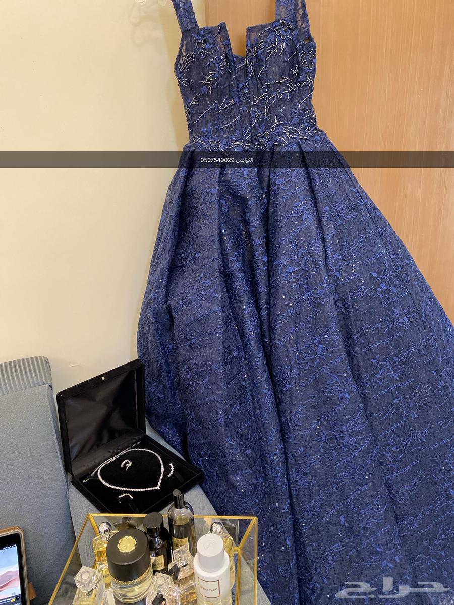 New wedding dress, worn once, from a boutique63074950567425115