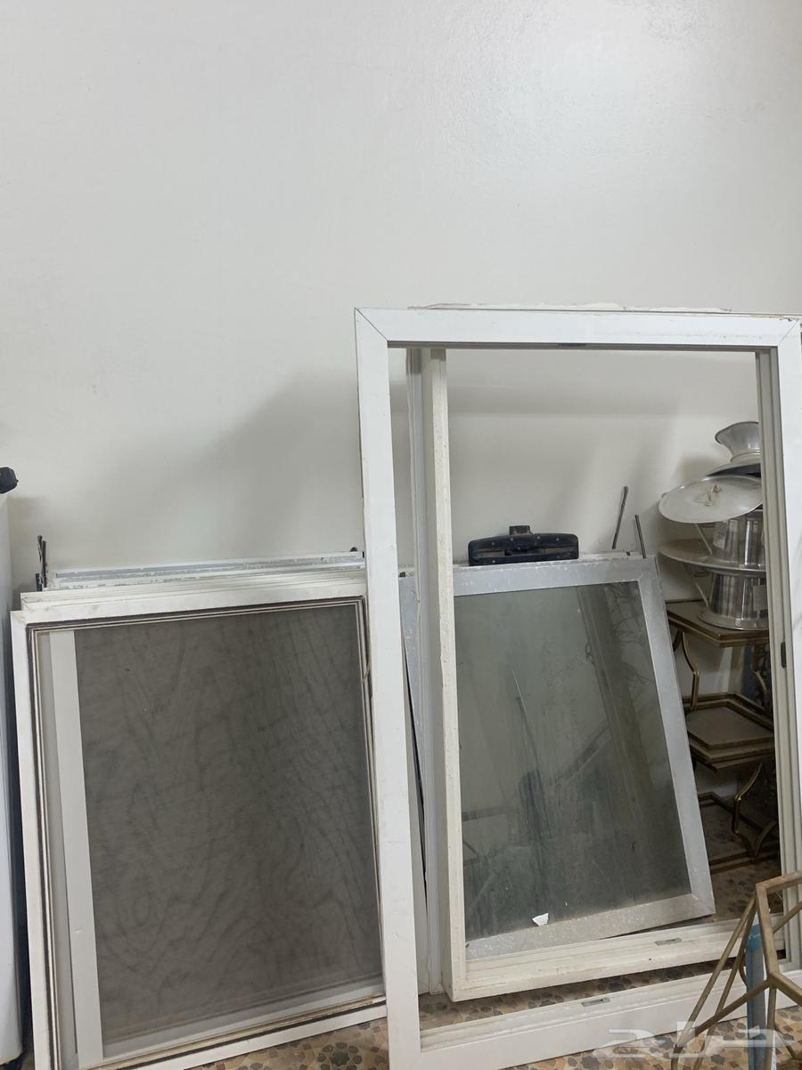 شبابيك عدد7زجاج سكوريت اللون عسلي عاكس ارتفاع93عرض 75630165166673951120