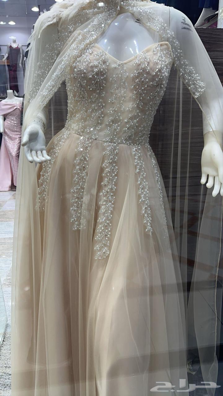 Evening dresses for sale, clean63075384268161117