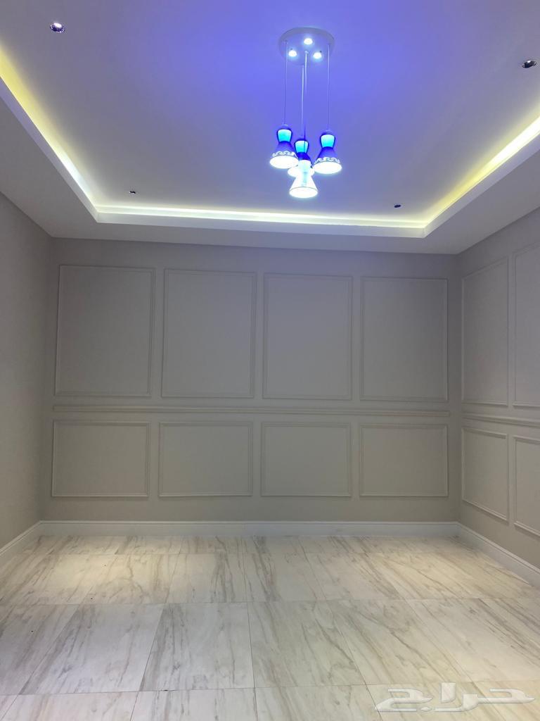 شقة دورين للإيجار السنوي مع سطح مستقل - جدة - حي الياقوت62931700938754113