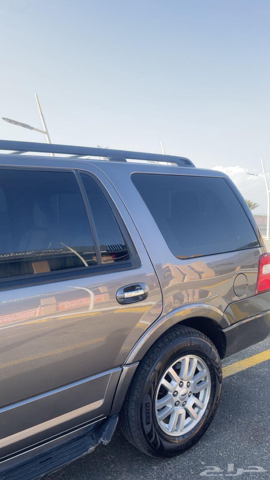 2013 Ford Expedition, need agency, engine, and double transmission63108508010497112