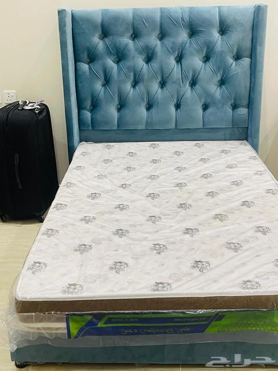 New bed and new mattress with its cover, never used for traveling outside630737696652821112