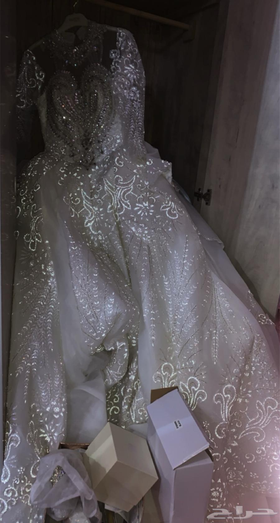 Bride's dress(630733570301461117
