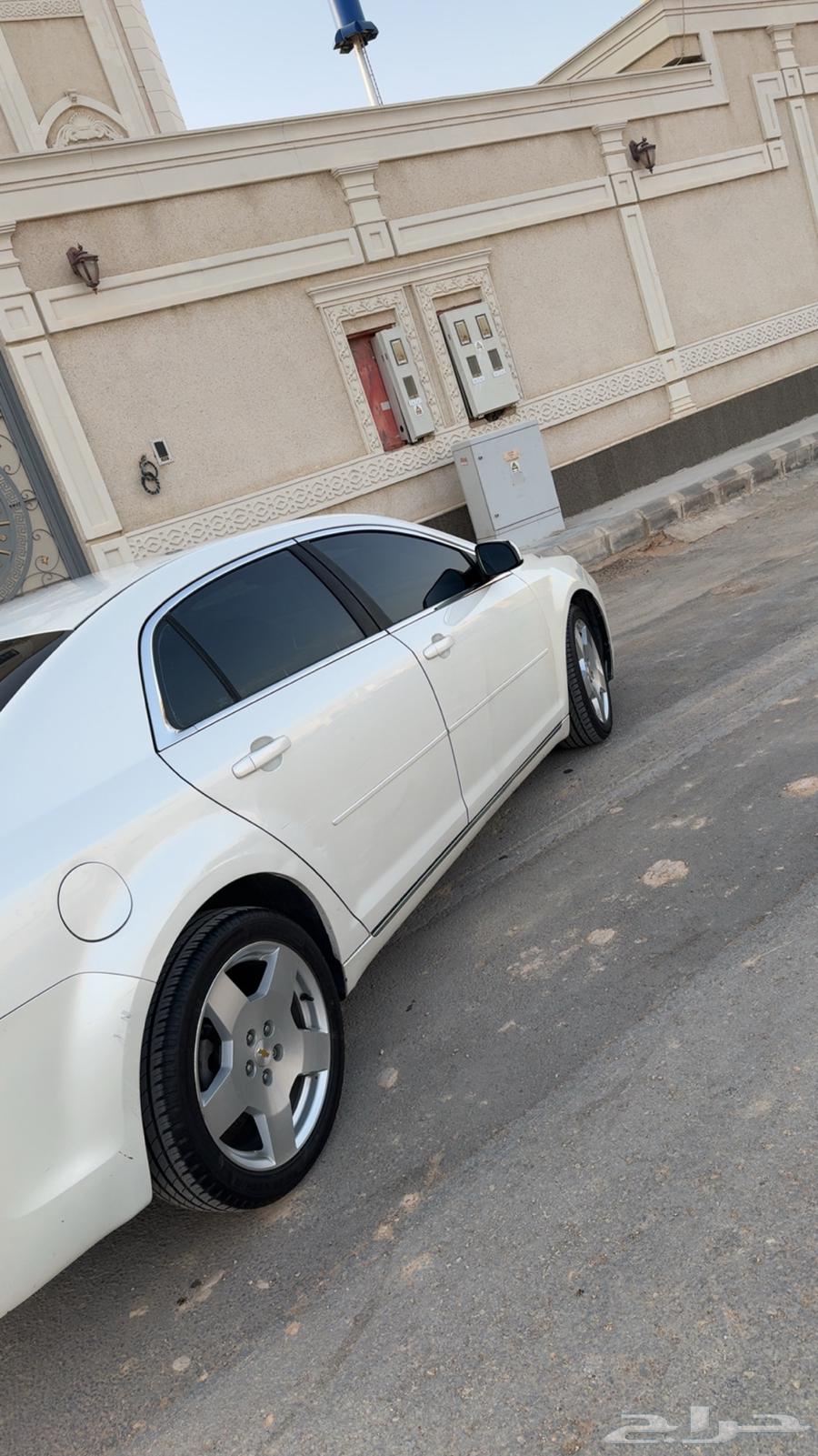 Malibu model 2011, odometer 228, engine and transmission in good condition63107004902786112