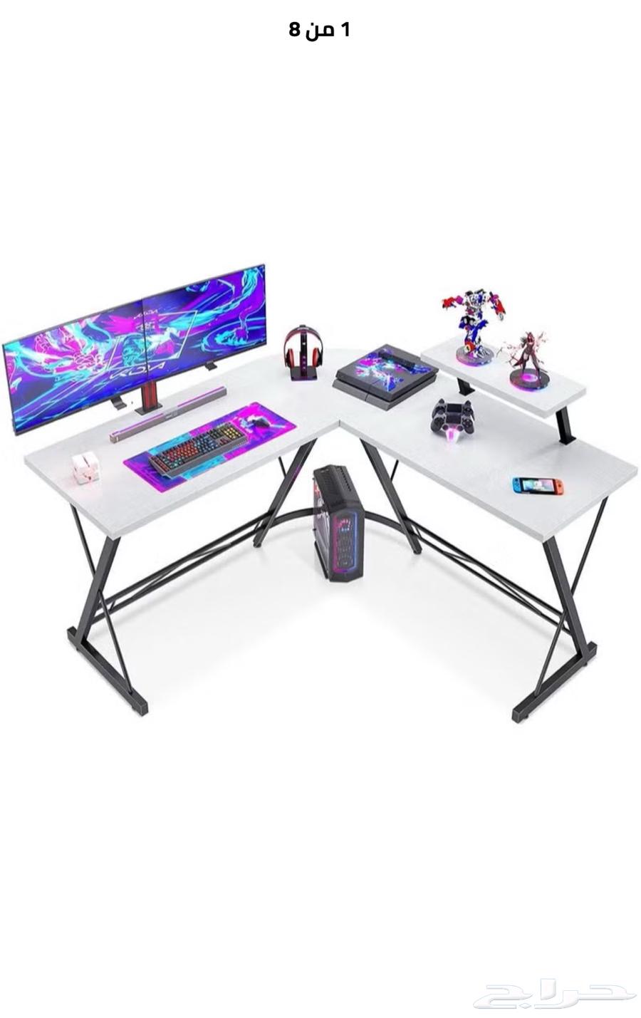 LCD screen and L-shaped table63072916283905111