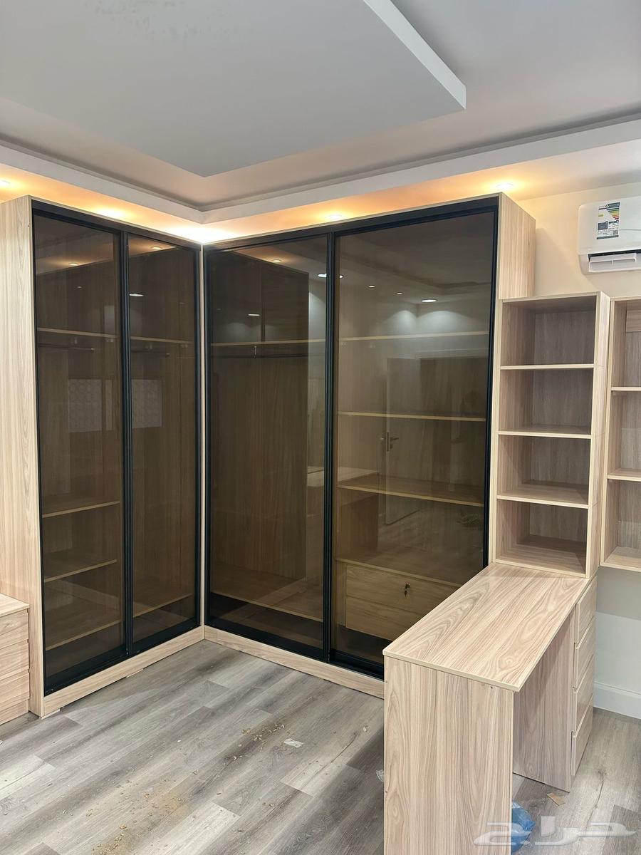 Closet Cabinet Details63071684173313111