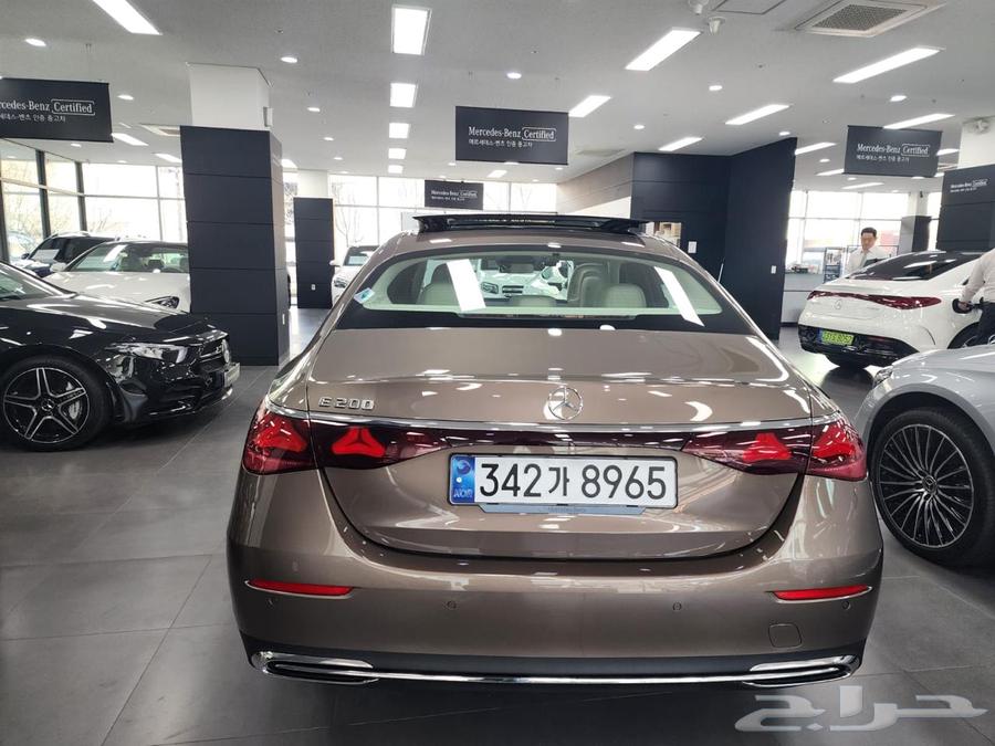 Mercedes E20063107750013697113