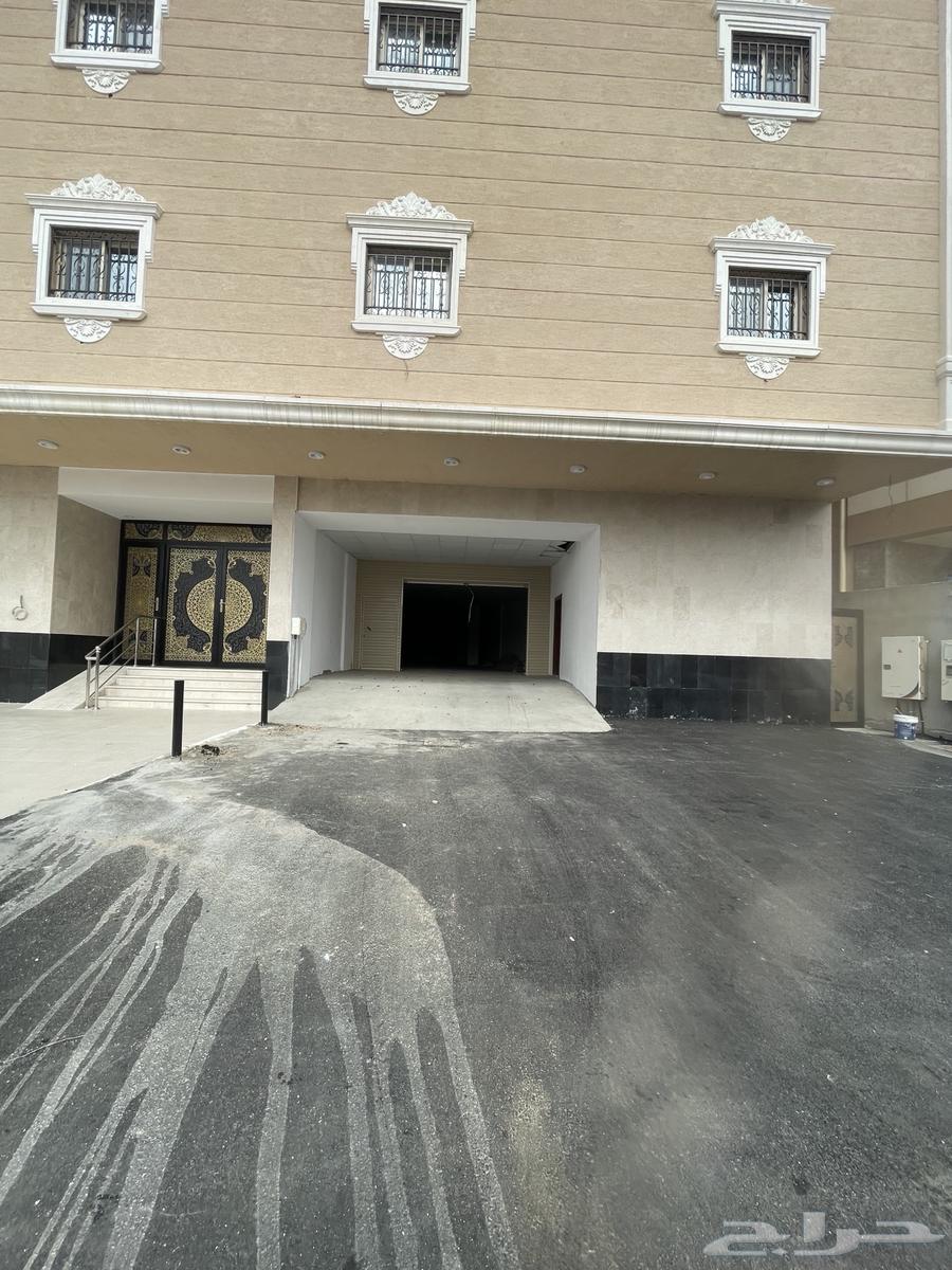 Building for rent from its owner63011208127491111