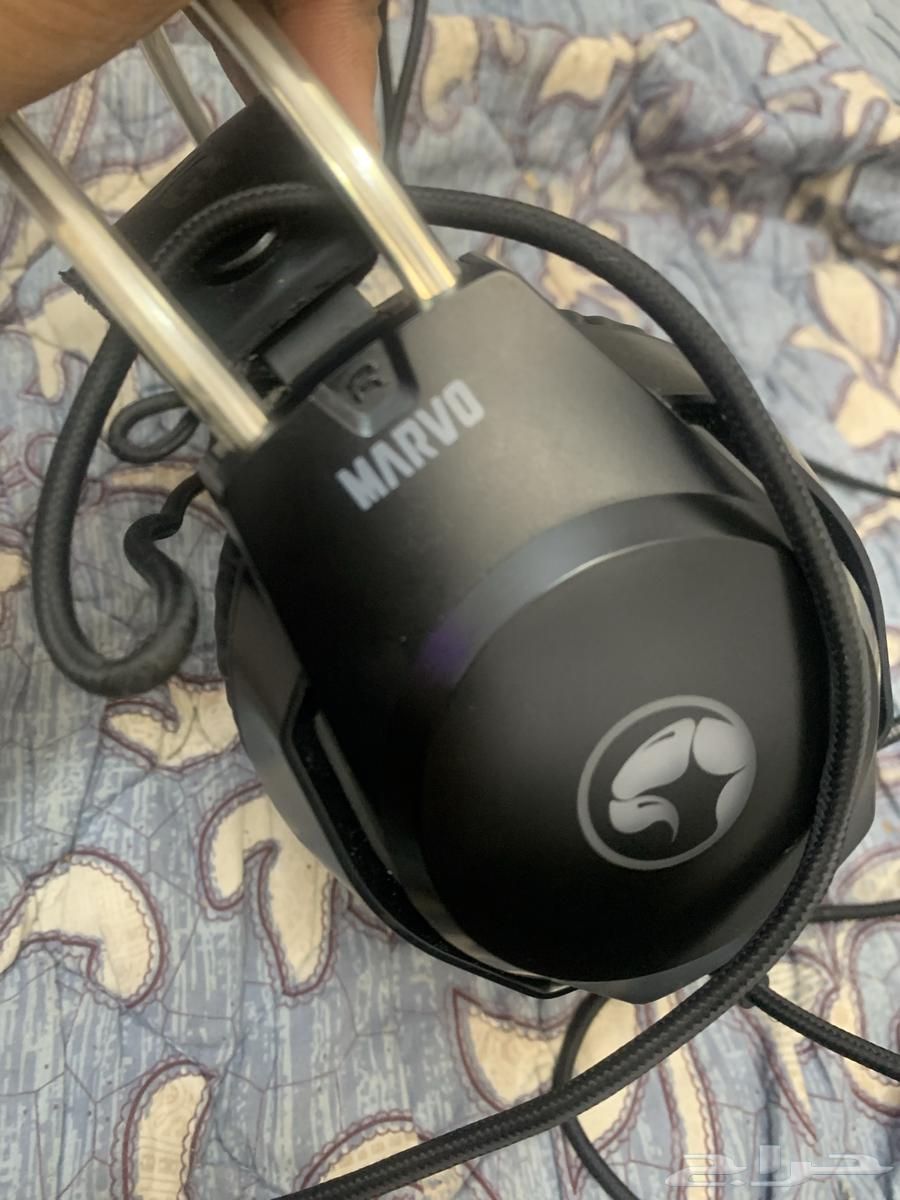 Headphones for sale at 200 riyals. The headphone cable is 3 meters long.63070934023553111