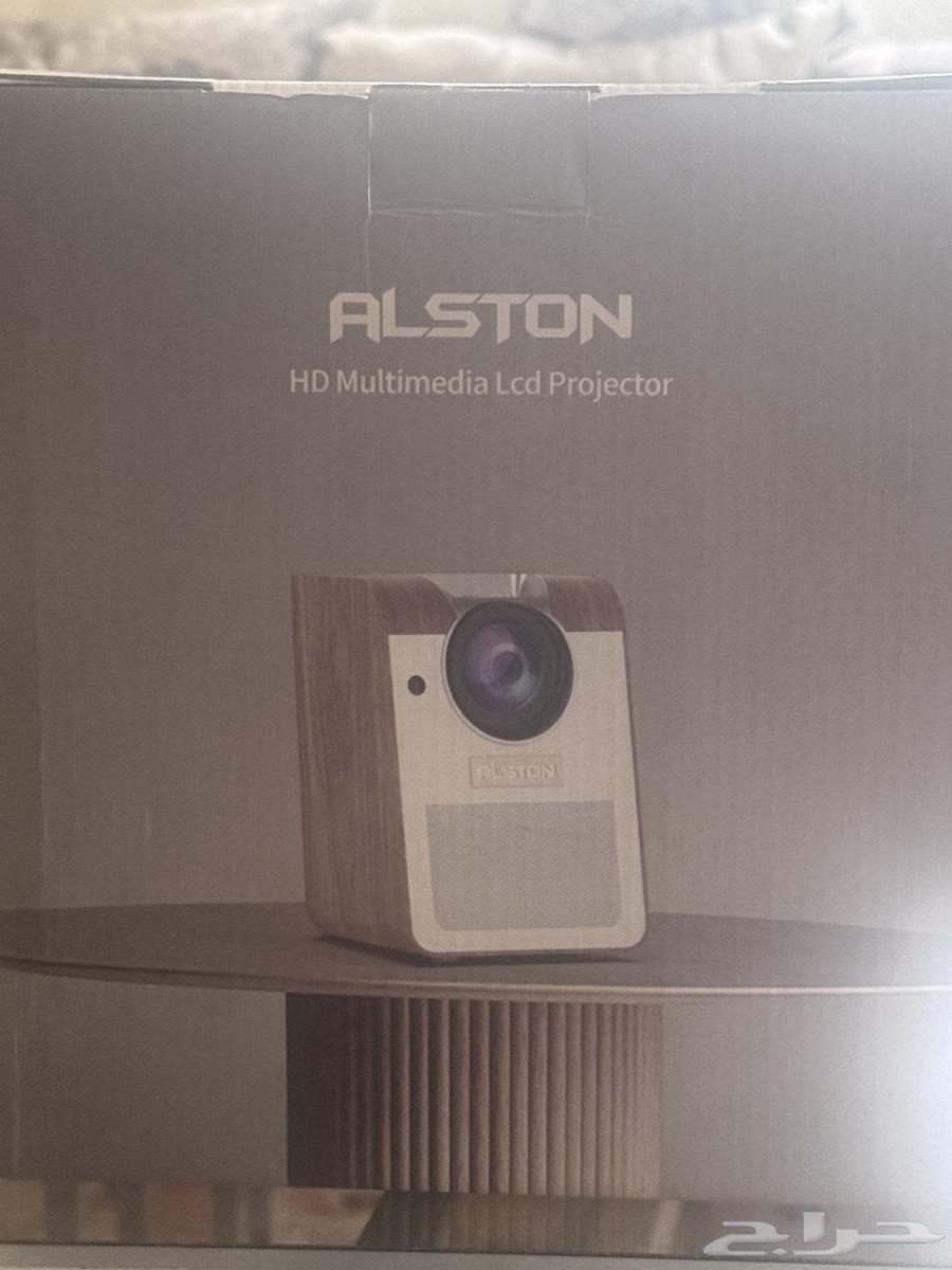 A semi-new projector from ALSTON company for sale, wired HDMI63072519546882112