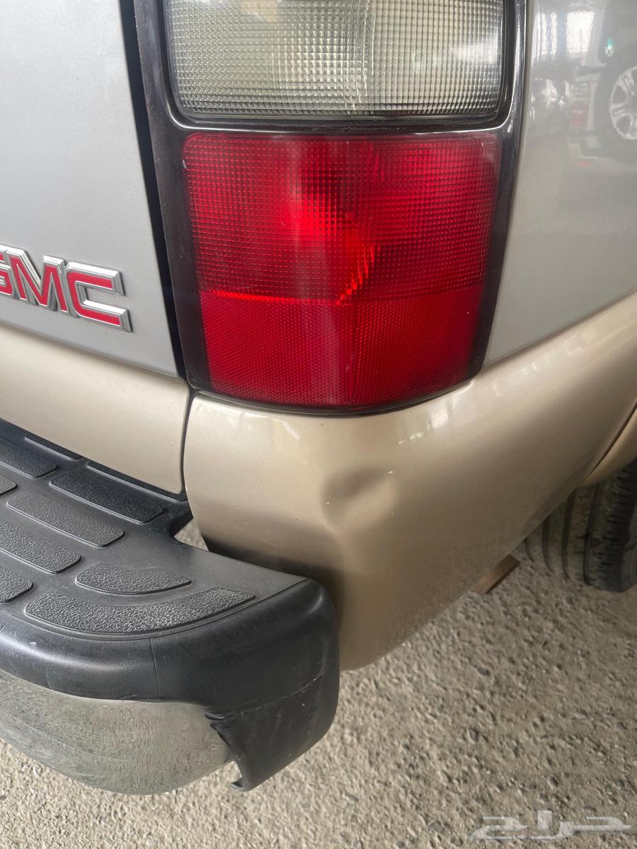Clean GMC Suburban63107753927938112