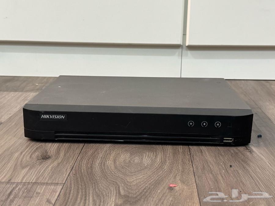 HIK ViSiON 4-channel camera receiver63072524822786112