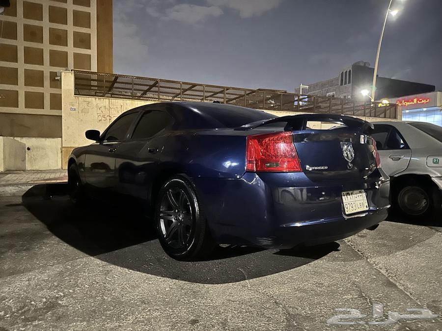 Dodge Charger 200663107741879426110