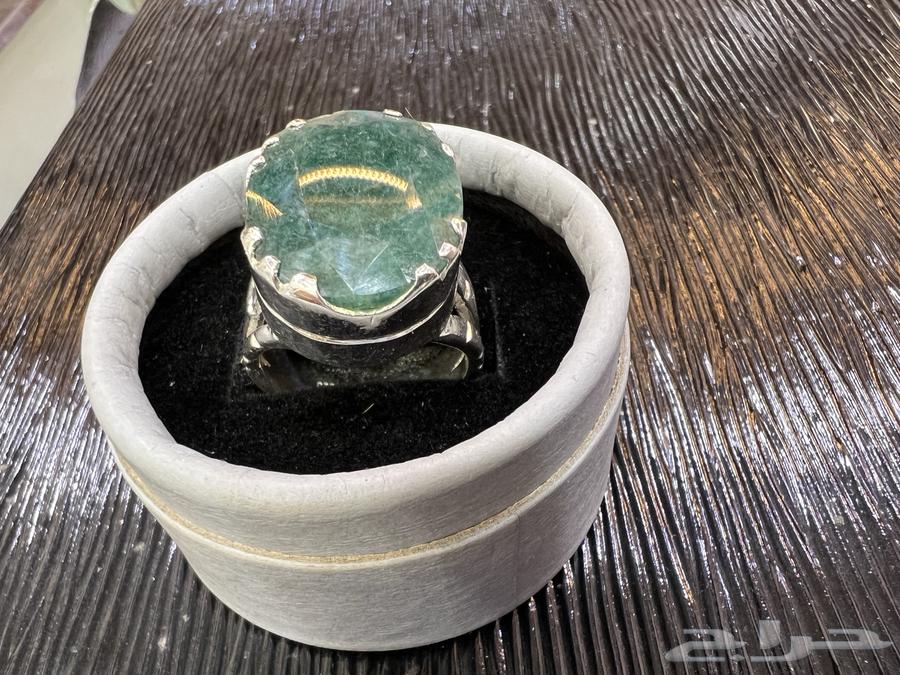 Emerald Ring (Sold)63073362261123114