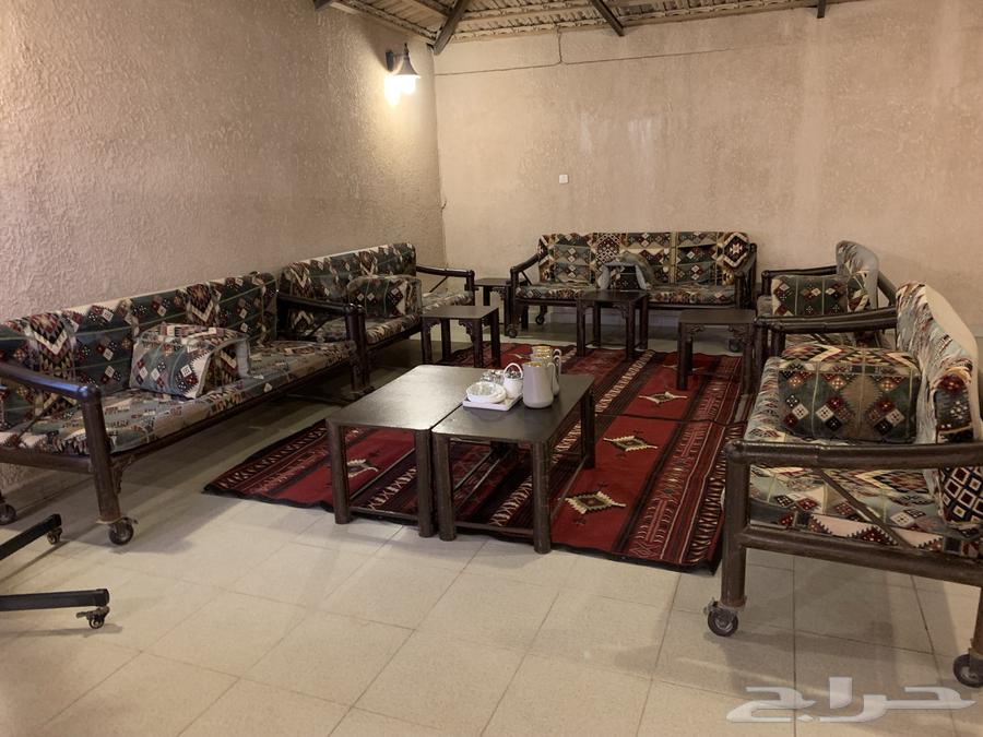 Very clean Hijazi chairs with wheels and their covers630709081486101123