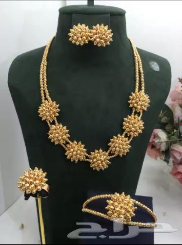 Gold and luxury jewelry alternative sale63070508737154111
