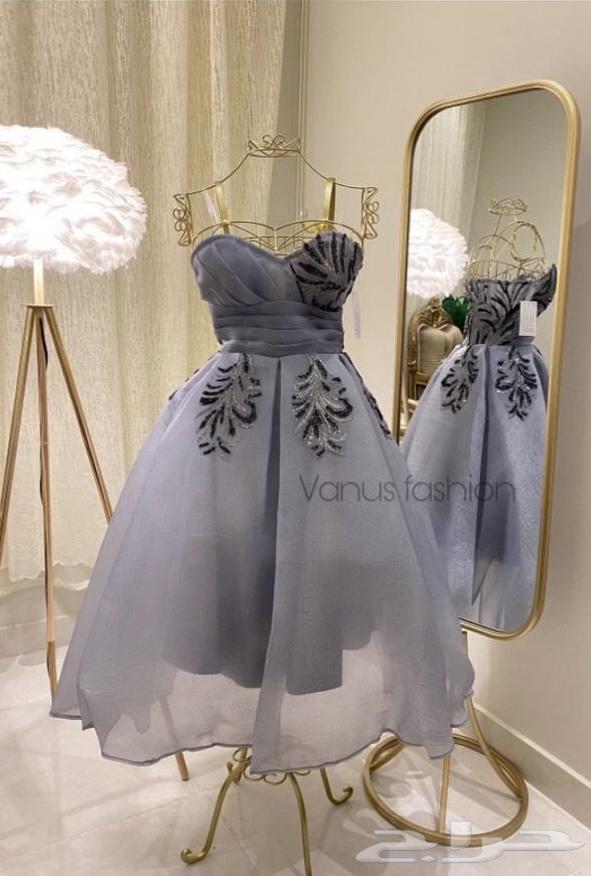Dresses for sale, the price of each dress is 180, negotiable.630716842595871118