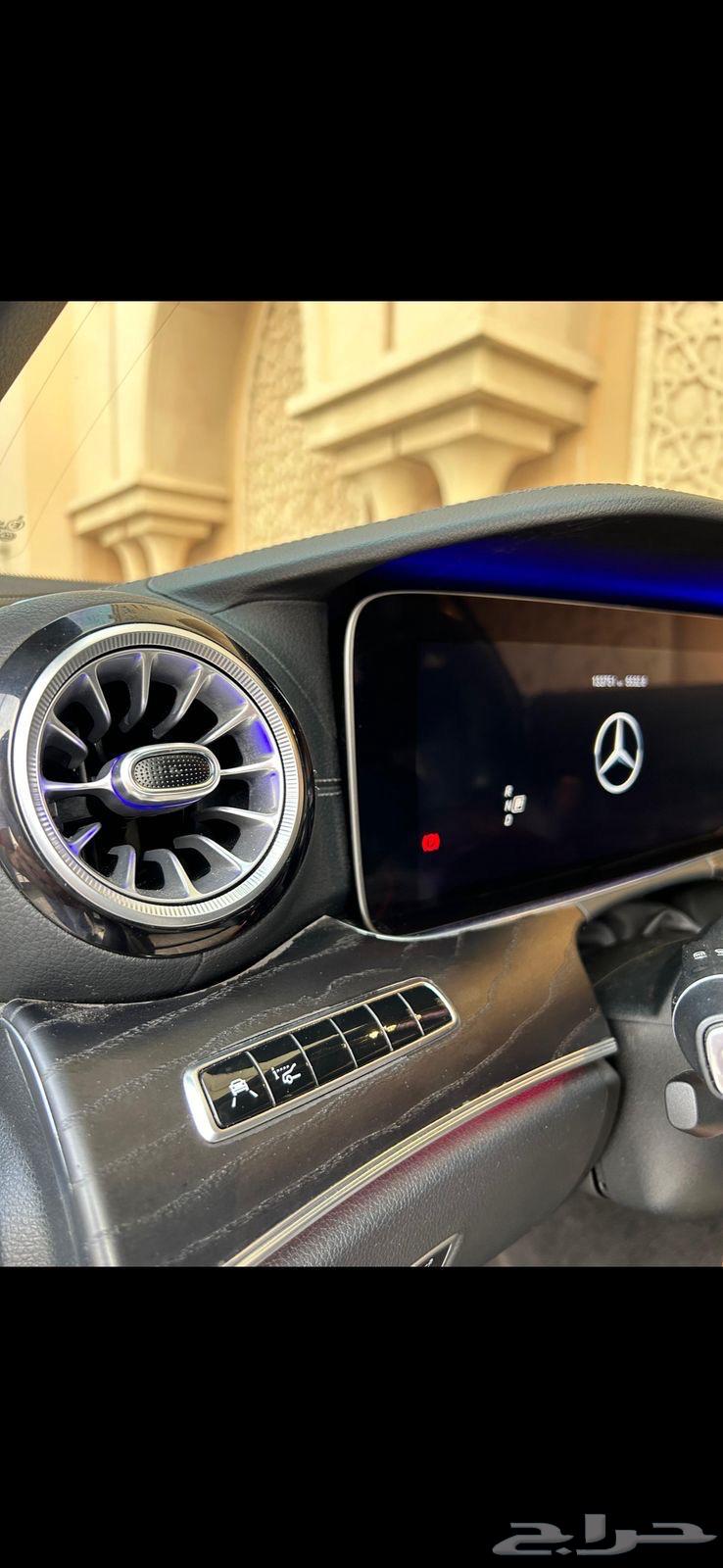 Mercedes E22063108550844547114