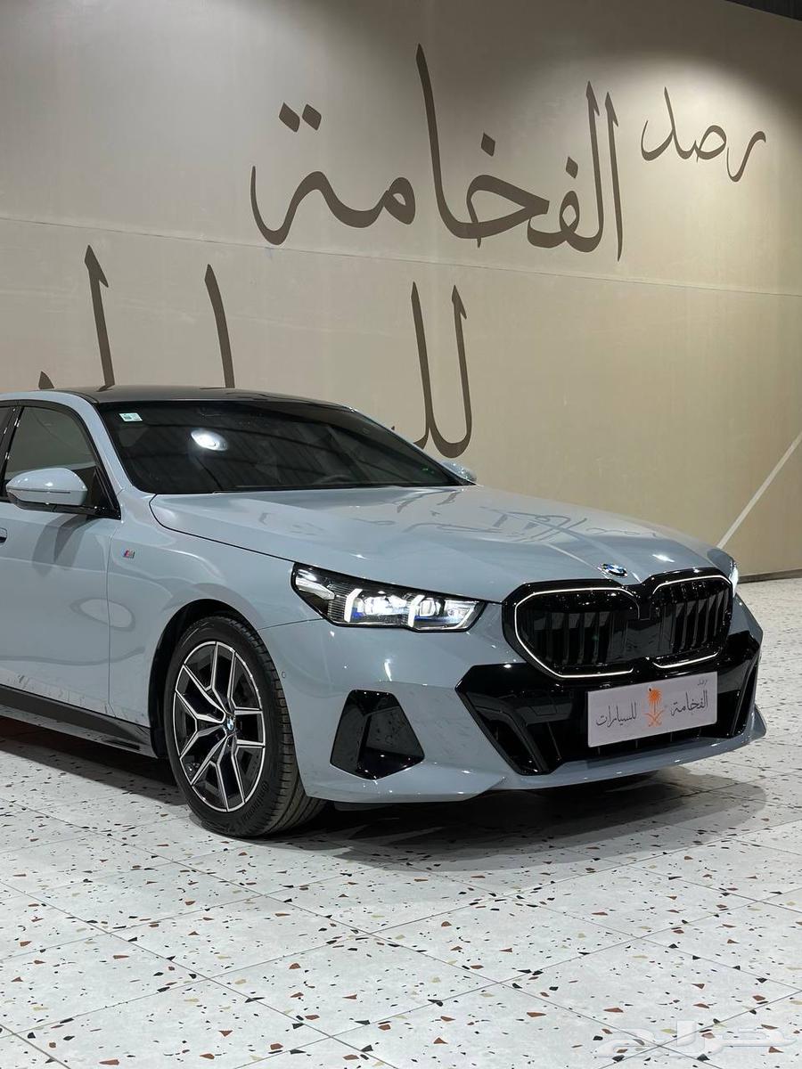 بي ام دبليو 520i Kit M 2024 . رصد الفخامة63108163858179111