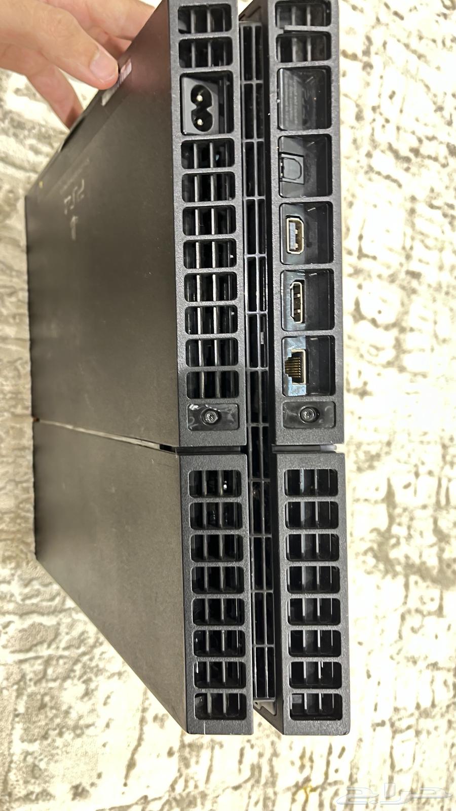 Sony Four Black Cobs Version63068812770690112