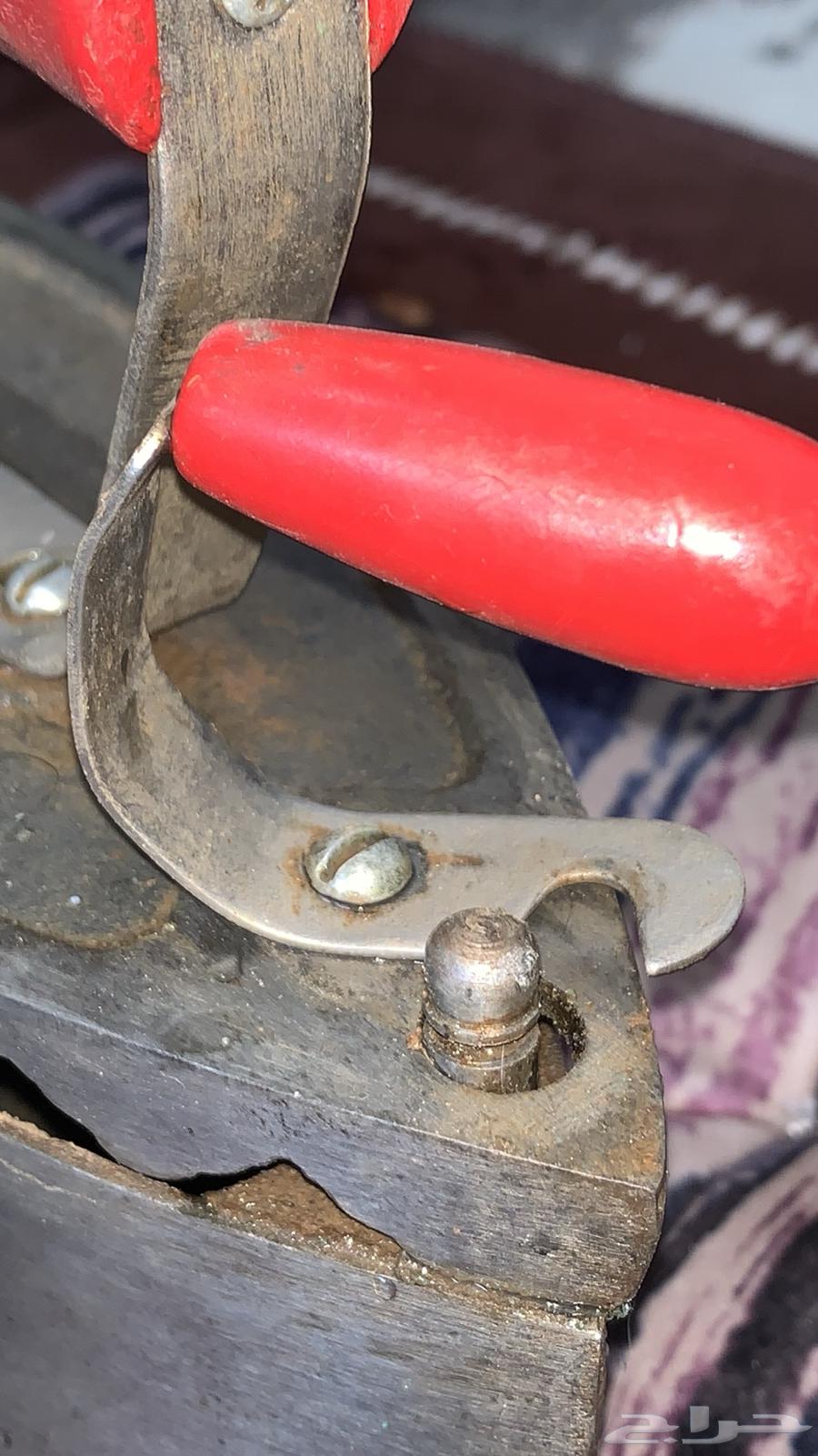 Old traditional iron63069649361025114