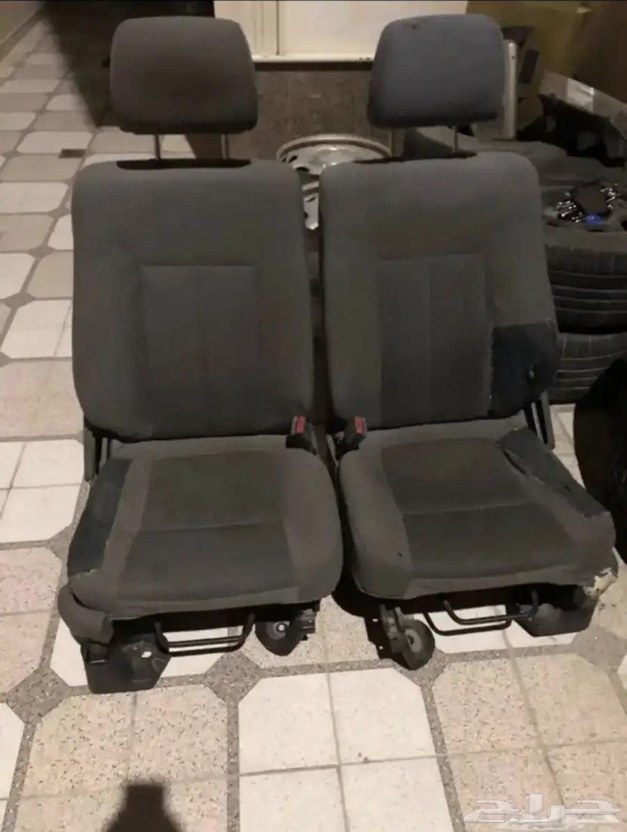 كراسي f15063104407838978110