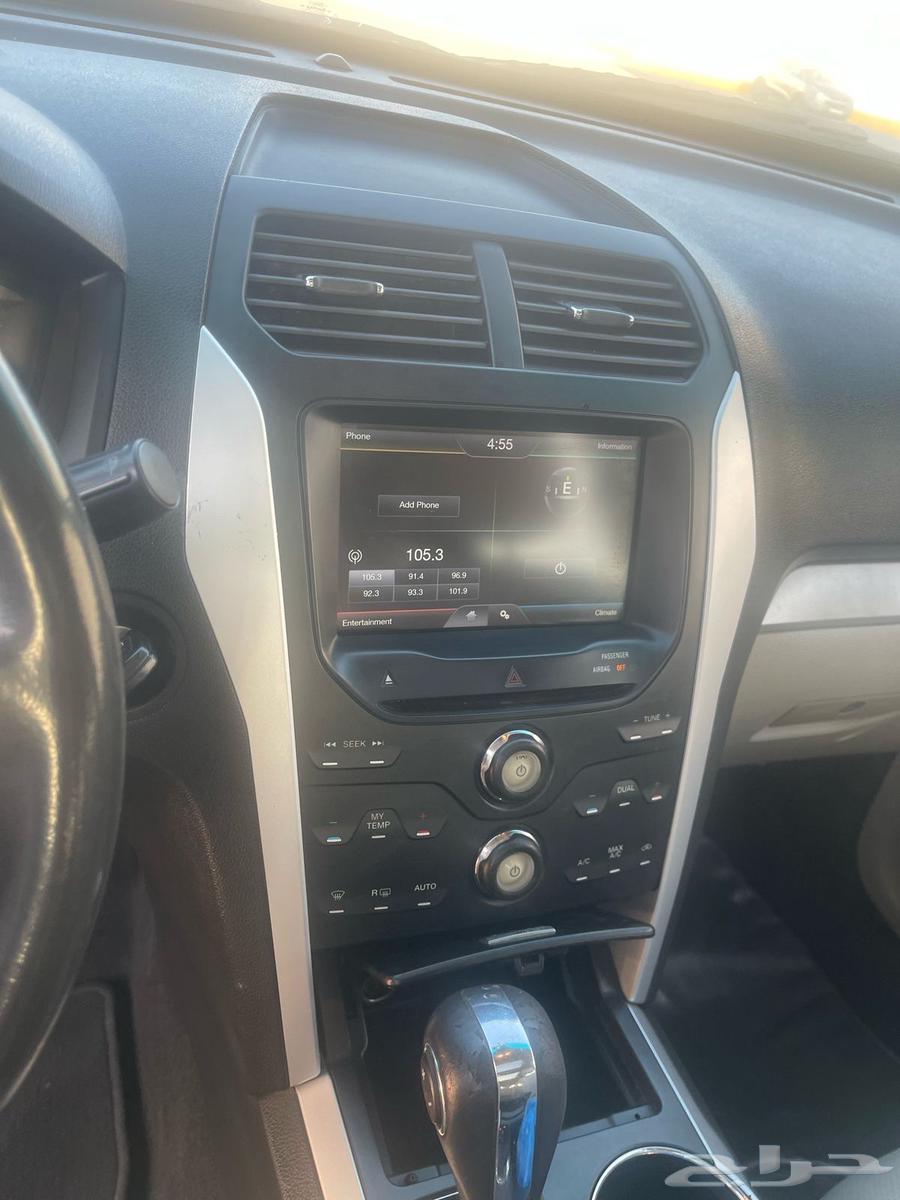 Ford Explorer XLT2631058597612831111