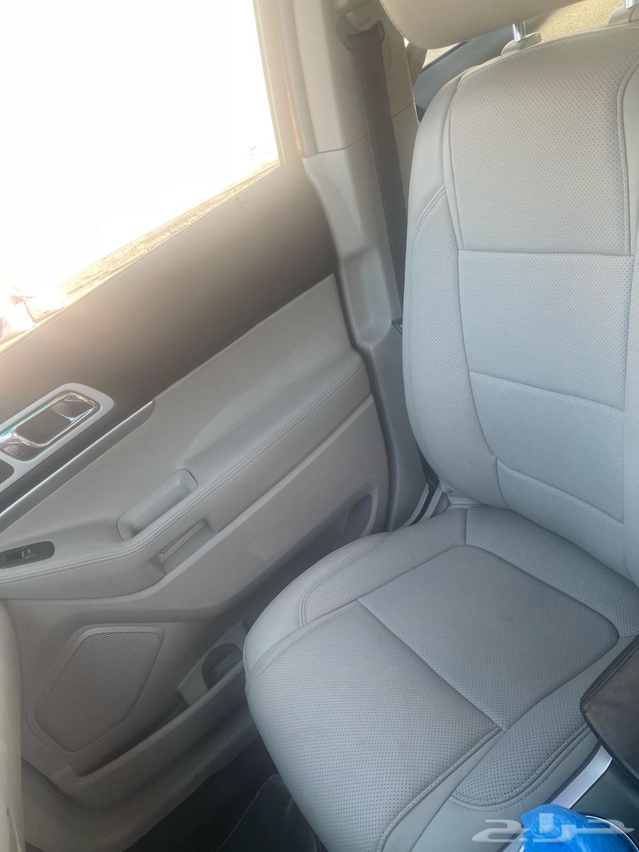 Ford Explorer XLT263105859761283114