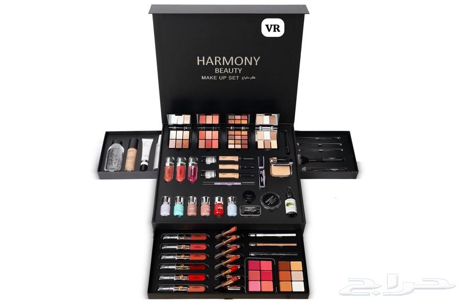 Makeup63068824398851112