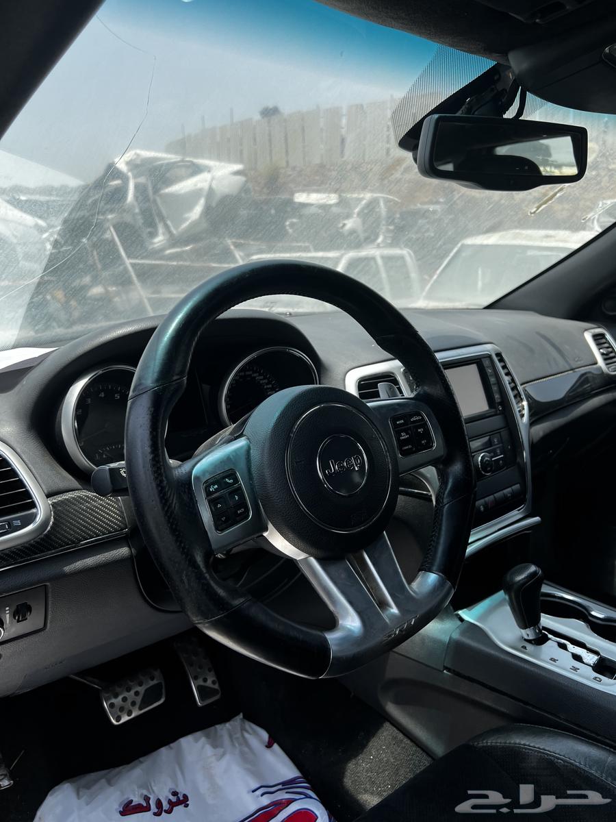 Grand Cherokee 2013 SRT, parts only63104408230145114