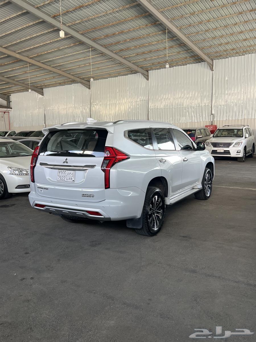Mitsubishi Montero Sport 202363101789793409113