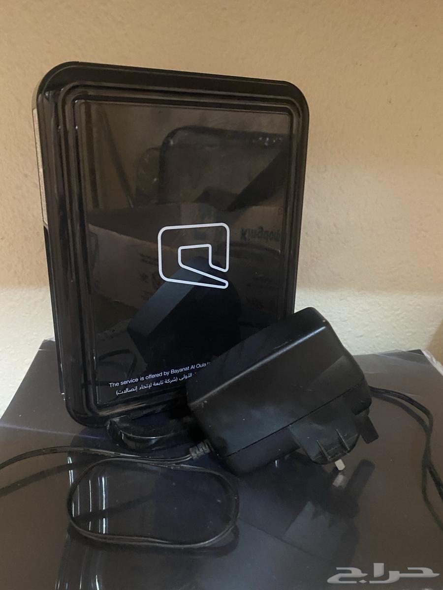 Mobile router with SIM card630680253807381121