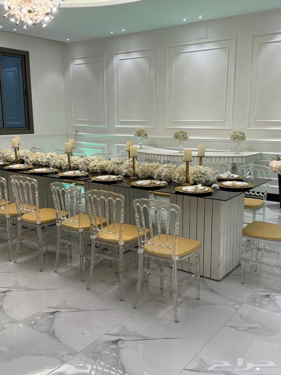 Preparation of Kushat equipment, reception tables, chairs, sofas and vases63069681145473112