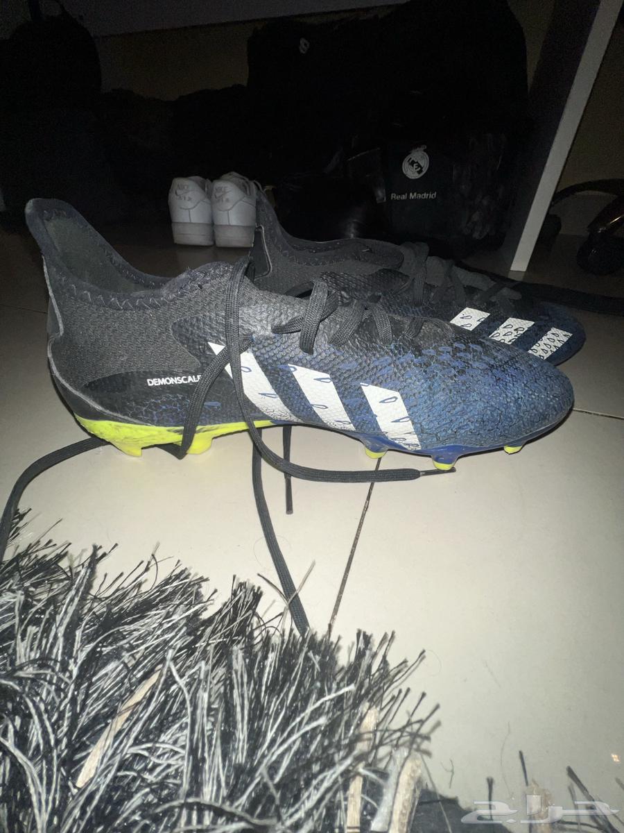 Adidas football shoes size 40.5 original63069675831042111