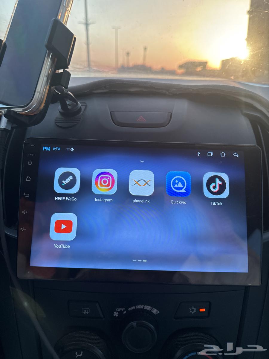 للبيع شاشه هوندرت تركب عل جميع سيارة63102906037250111