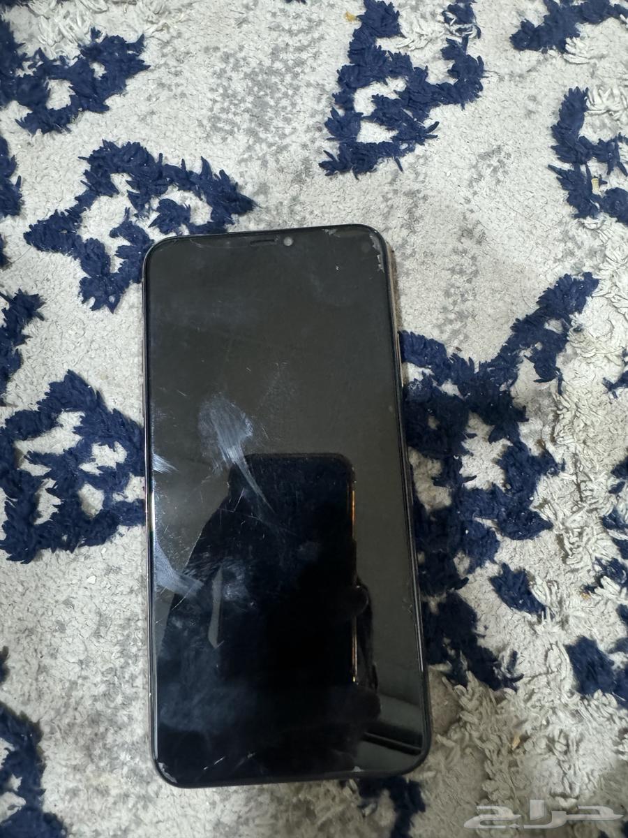 ايفون 11 برو ماكس سعة البطارية 51263067143257219112