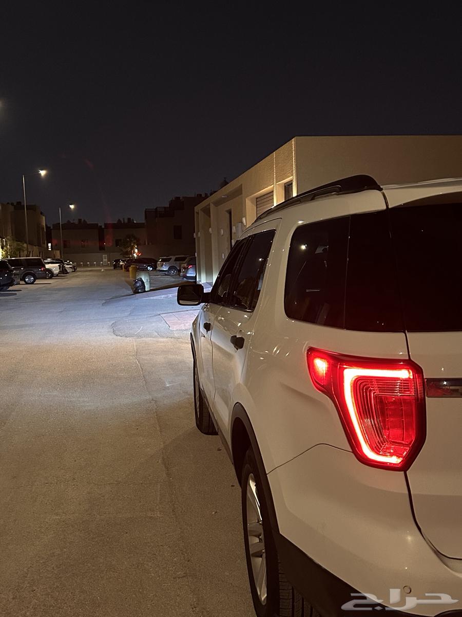 Ford Explorer 201663103298153346114