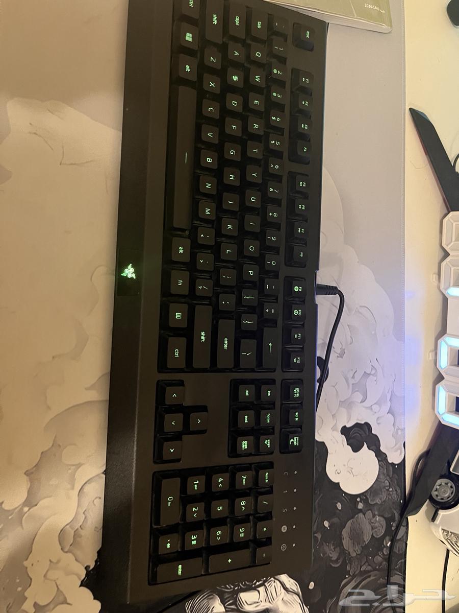Razer keyboard used in a clean condition630701211886111126