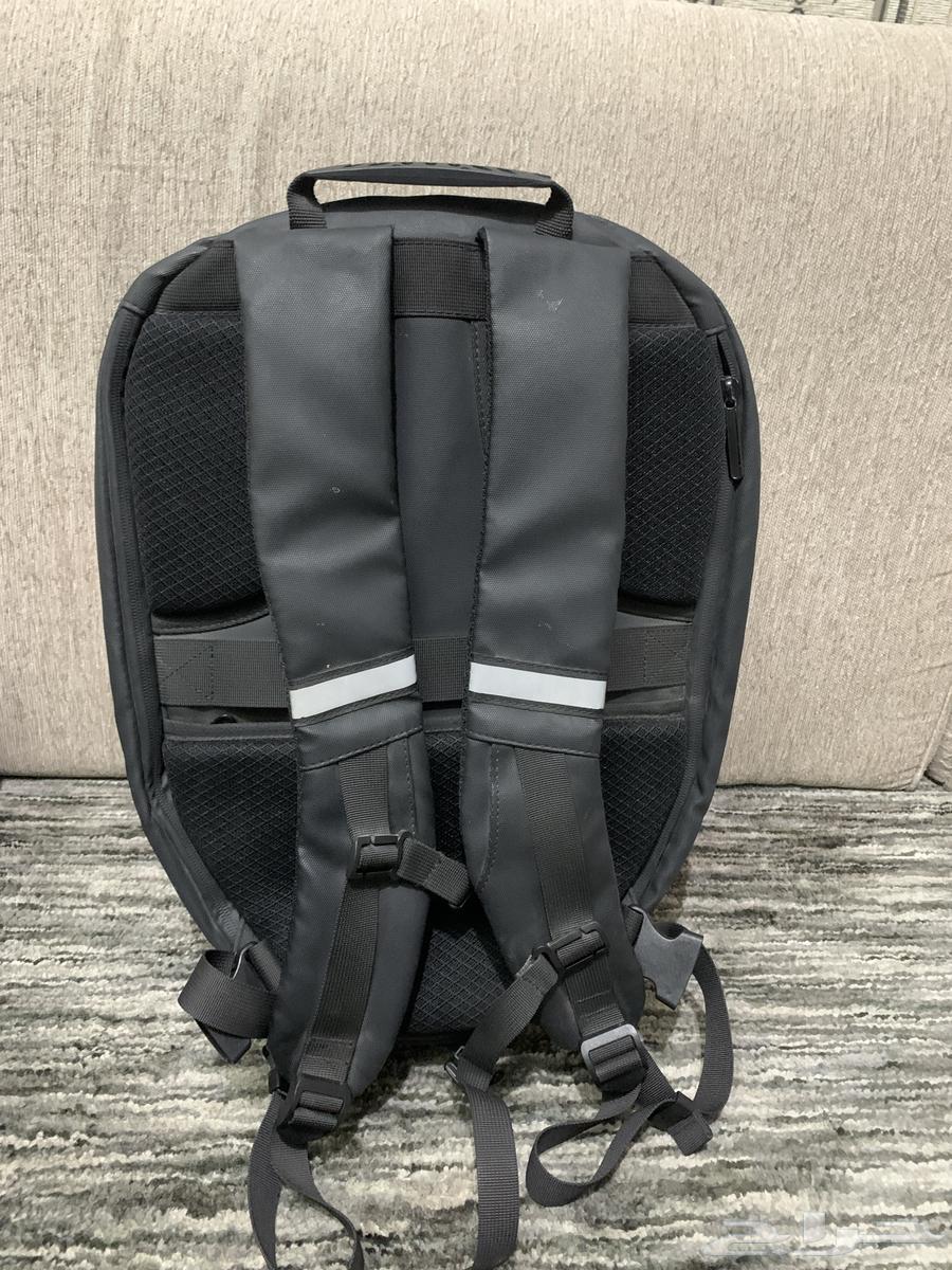 For sale: safety jacket for a motorcycle and a used illuminated backpack63102914423425111