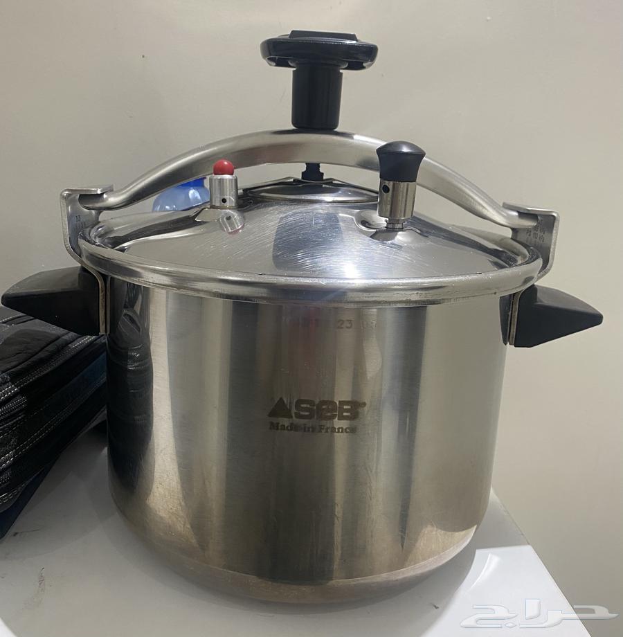 French SEB pressure cooker630701267124491122