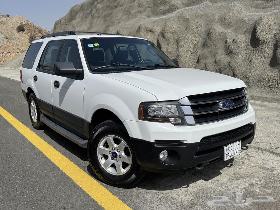 2015 Expedition Double Cab Short Bed 6-Cylinder (Semi-Storage)63102145315587110