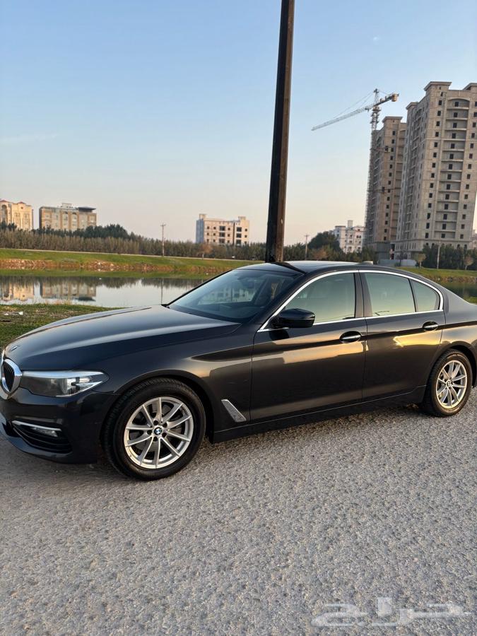 BMW 520i 201863104408147073111