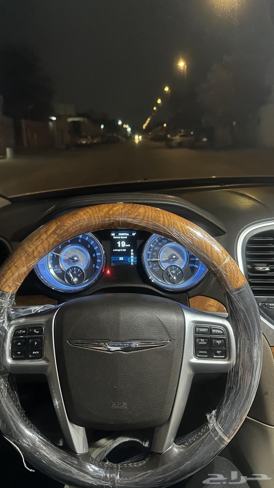 Chrysler C30063106642577794113