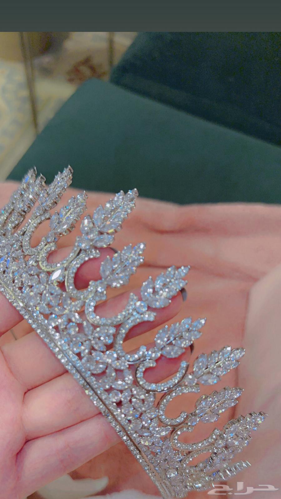 Crown630651878242571110