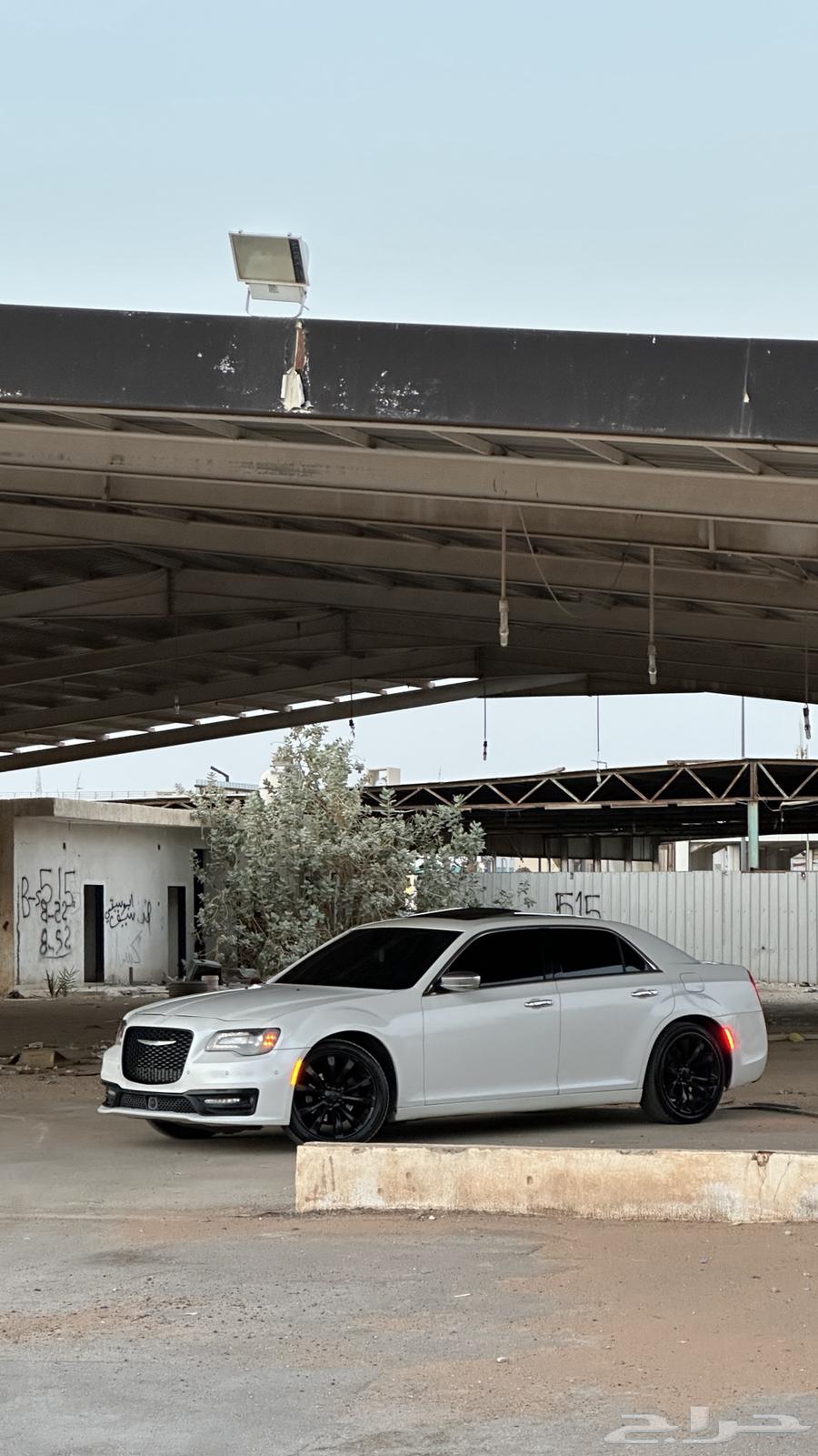 Chrysler C30063106642577794112