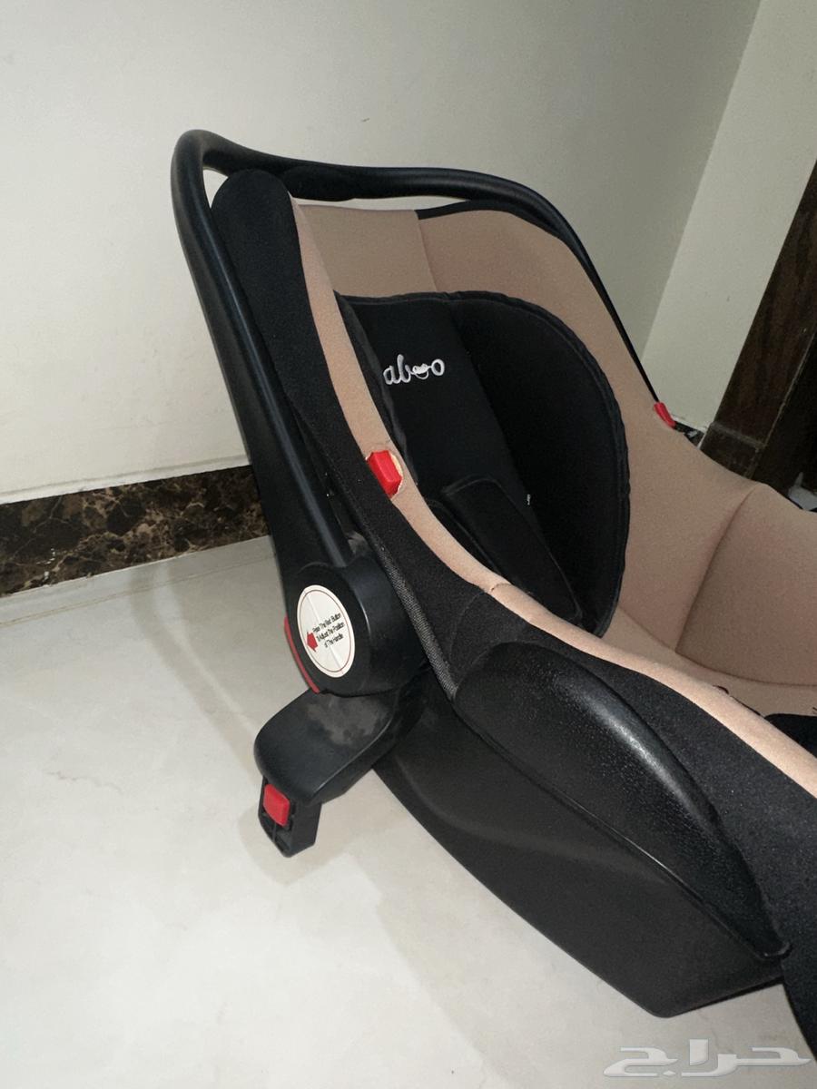 كرسي سيارة للأطفال ماركة Pikkaboo نظيف63066807486466111