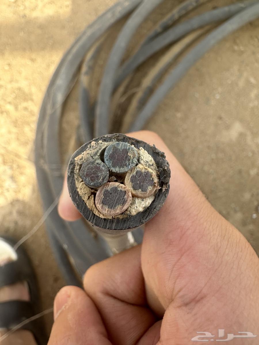كيبل للبيع طوله تقريبا اكثر من 25 متر630668292008971121