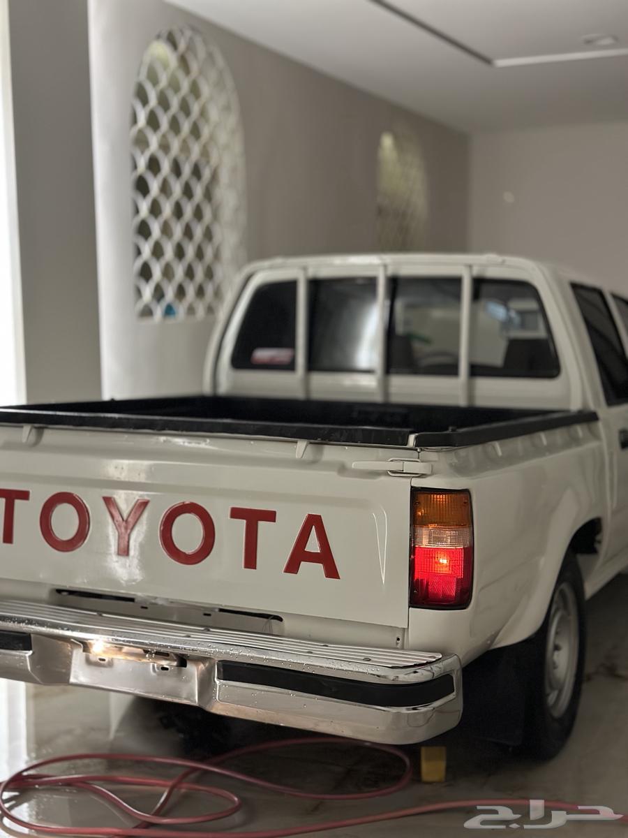 Hilux GLX 199263099172855681113