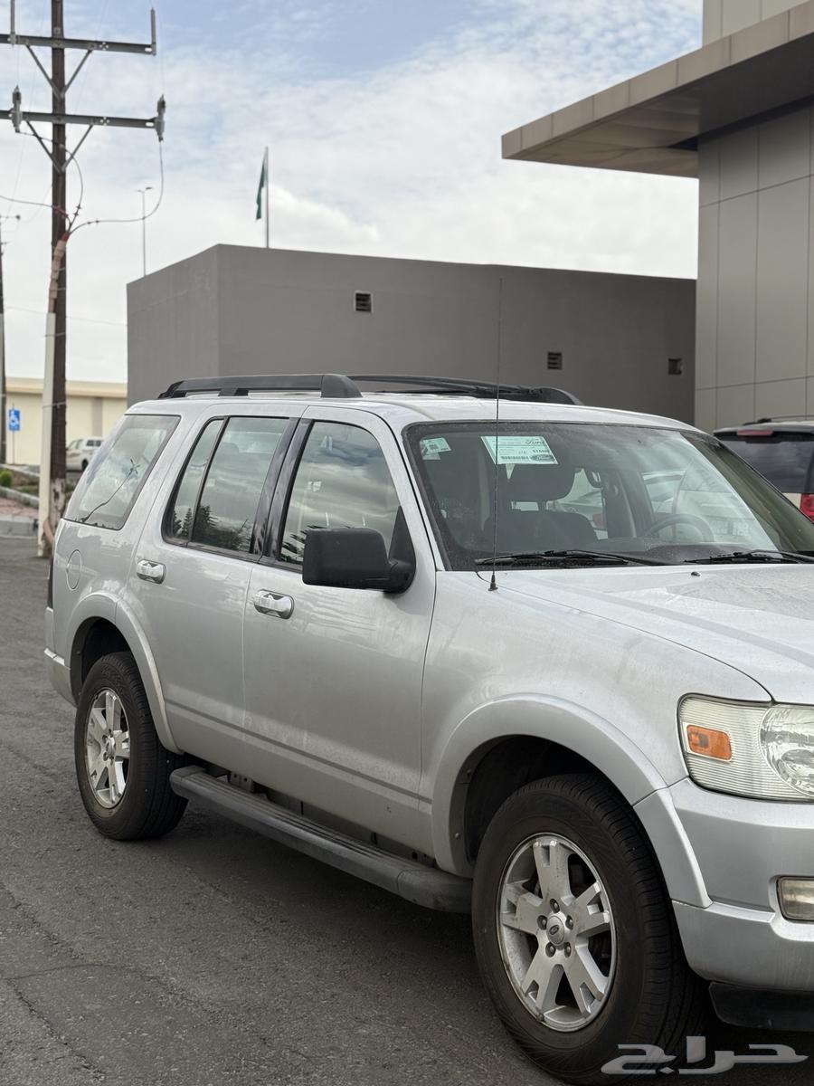 Ford Explorer 201063098779773443112