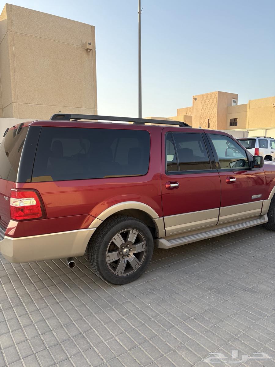Ford Expedition 200763098410499969112